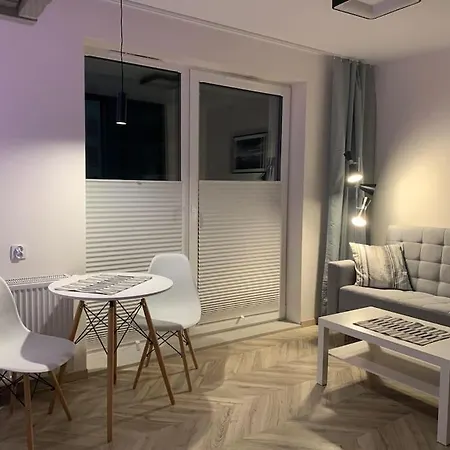 86a Angielska Grobla 5 -gdansk Srodmiescie *